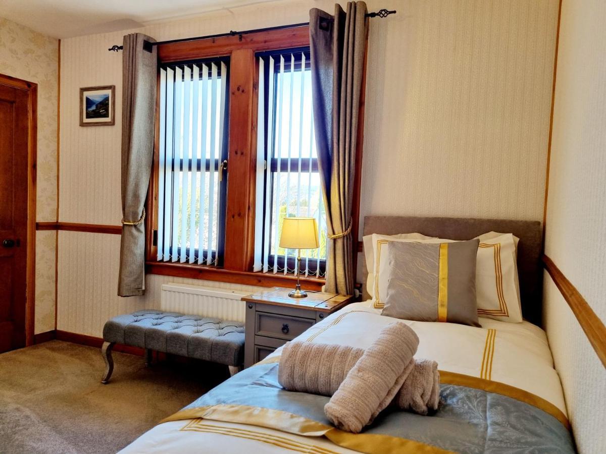 Inverness City 3 Bedroom House Free Parking Ngoại thất bức ảnh