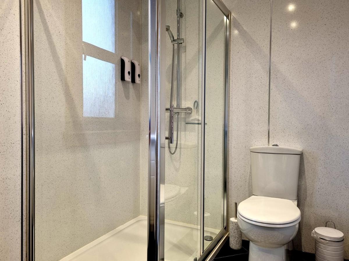 Inverness City 3 Bedroom House Free Parking Ngoại thất bức ảnh