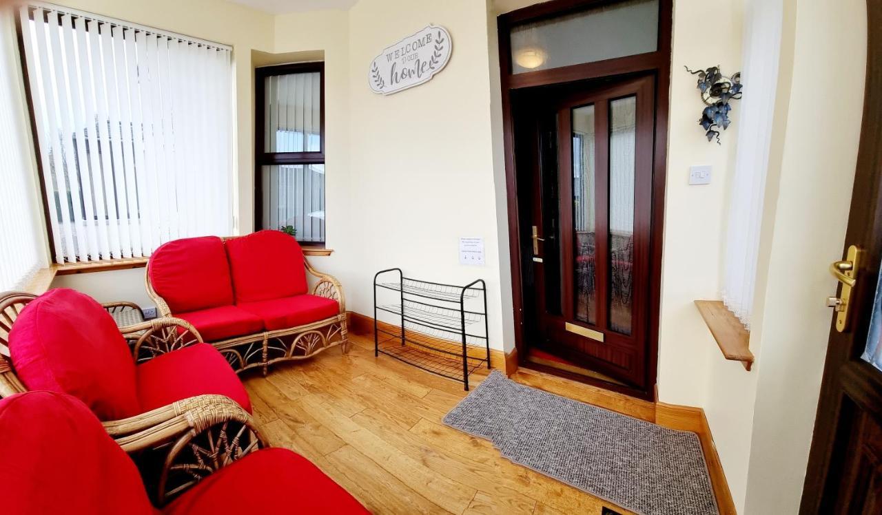 Inverness City 3 Bedroom House Free Parking Ngoại thất bức ảnh