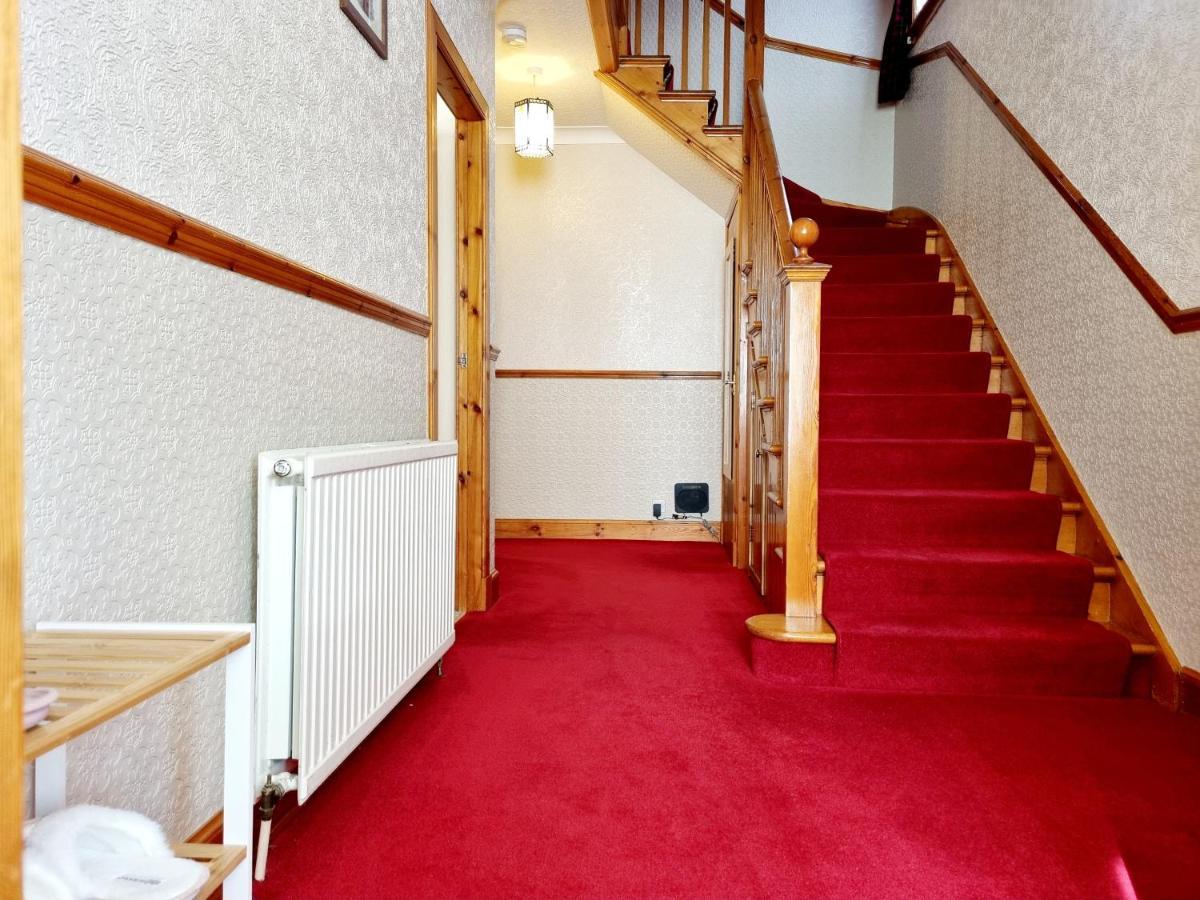 Inverness City 3 Bedroom House Free Parking Ngoại thất bức ảnh